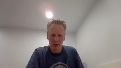 gamerboy200 online show from 09/23/25, 01:52