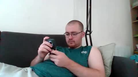 Snapshot of gaminexb24 chatting on 09/20/25, 11:00 FrenchBoyxb24 online show from 09/20/25, 11:00