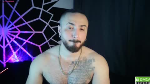 Snapshot of garbel09 chatting on 12/02/24, 06:09 Chris  Dont forget to gift me thumb up Its very important to me and makes me happy AF  online show from 12/02/24, 06:09