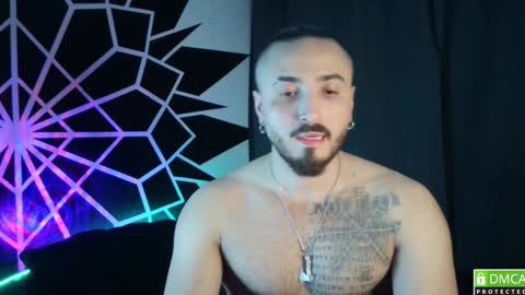 Snapshot of garbel09 chatting on 12/07/24, 06:43 Chris  Dont forget to gift me thumb up Its very important to me and makes me happy AF  online show from 12/07/24, 06:43