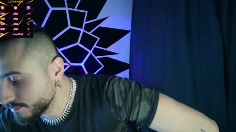 Snapshot of garbel09 chatting on 01/22/25, 07:35 Chris  Dont forget to gift me thumb up Its very important to me and makes me happy AF  online show from 01/22/25, 07:35