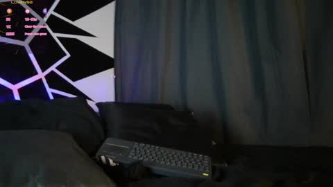 Snapshot of garbel09 chatting on 01/30/25, 09:36 Chris  Dont forget to gift me thumb up Its very important to me and makes me happy AF  online show from 01/30/25, 09:36