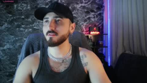 Snapshot of garbel09 chatting on 02/13/25, 05:05 Chris  Dont forget to gift me thumb up Its very important to me and makes me happy AF  online show from 02/13/25, 05:05