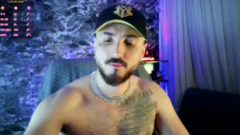 Snapshot of garbel09 chatting on 03/12/25, 06:29 Chris  Dont forget to gift me thumb up Its very important to me and makes me happy AF  online show from 03/12/25, 06:29