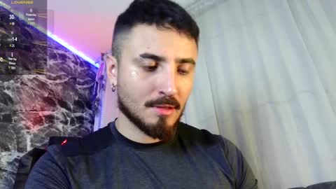 Snapshot of garbel09 chatting on 09/25/25, 06:28 Chris  Dont forget to gift me thumb up Its very important to me and makes me happy AF  online show from 09/25/25, 06:28