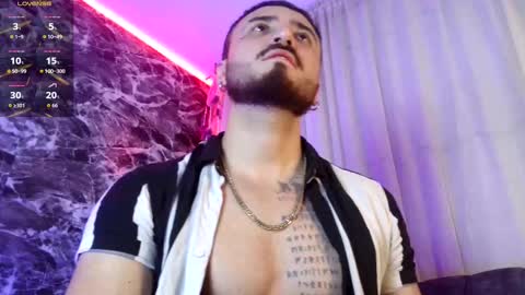 Snapshot of garbel09 chatting on 10/08/25, 06:33 Chris  Dont forget to gift me thumb up Its very important to me and makes me happy AF  online show from 10/08/25, 06:33