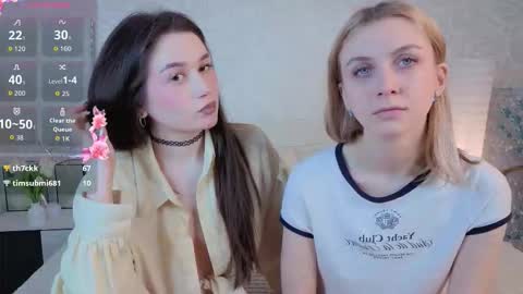 Violla online show from 12/23/25, 05:05