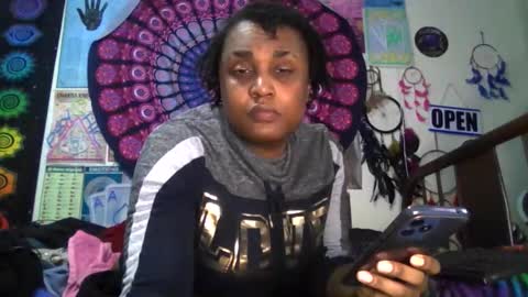 Gardenia online show from 03/19/26, 08:18