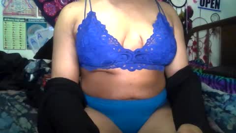 Snapshot of gardeniaspear chatting on 04/25/26, 07:33 Gardenia online show from 04/25/26, 07:33