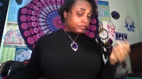 Snapshot of gardeniaspear chatting on 04/26/26, 06:44 Gardenia online show from 04/26/26, 06:44