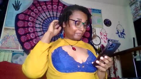 Snapshot of gardeniaspear chatting on 05/03/26, 07:14 Gardenia online show from 05/03/26, 07:14