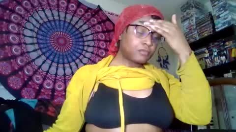 Snapshot of gardeniaspear chatting on 05/24/26, 10:59 Gardenia online show from 05/24/26, 10:59