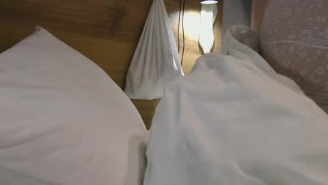 Rose online show from 11/23/25, 04:07