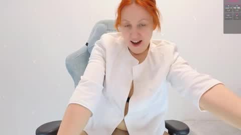 Snapshot of gardner_ava chatting on 11/30/25, 07:01 Ava online show from 11/30/25, 07:01