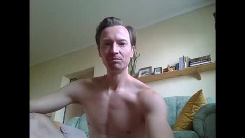 Snapshot of garfield42 chatting on 10/02/25, 08:10 Garfield online show from 10/02/25, 08:10