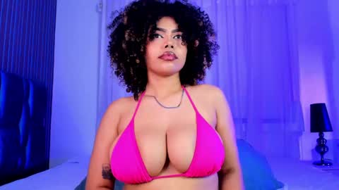 garnet  online show from 03/06/25, 07:57