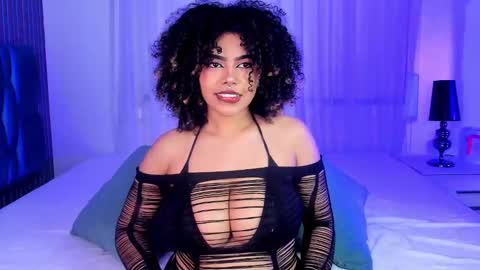 garnet  online show from 03/07/25, 05:29