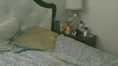 Snapshot of garth146 chatting on 09/17/25, 02:24 garth146 online show from 09/17/25, 02:24