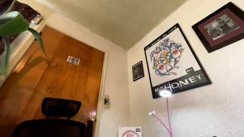 marvin pumpt online show from 12/03/25, 06:39