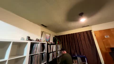 marvin pumpt online show from 12/17/25, 01:22