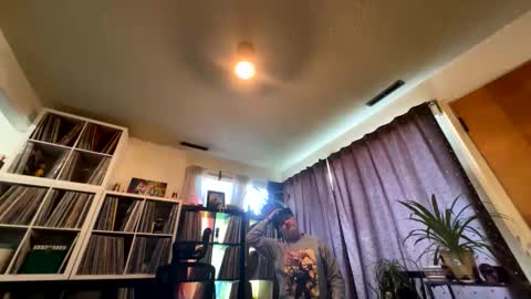 marvin pumpt online show from 12/22/25, 06:16