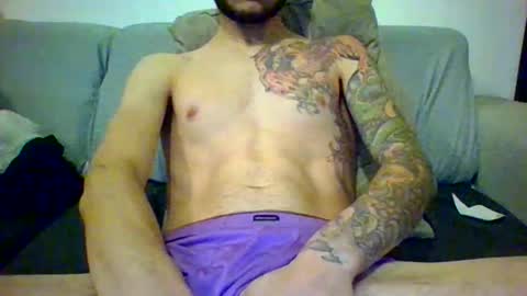 garyreal1990 online show from 12/18/25, 04:35