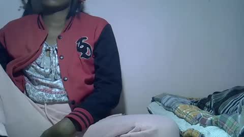 Snapshot of gasielah chatting on 01/14/25, 12:24 gasielah online show from 01/14/25, 12:24