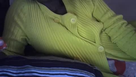 Snapshot of gasielah chatting on 11/01/25, 05:31 gasielah online show from 11/01/25, 05:31