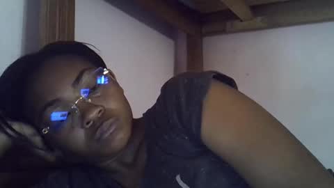 gasielah online show from 03/25/26, 09:37