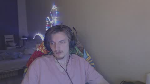 Snapshot of gasturfahe chatting on 02/13/25, 02:56 gasturfahe online show from 02/13/25, 02:56