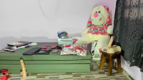 Diana online show from 02/12/25, 11:51