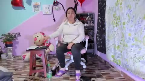 Diana online show from 02/22/26, 03:18