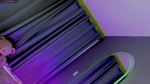 Vnecis Marn online show from 02/08/25, 10:08