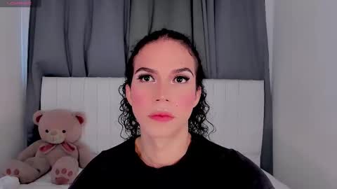 Vnecis Marn online show from 09/26/25, 05:17