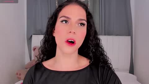 Vnecis Marn online show from 10/05/25, 03:10