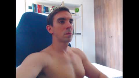 gatosarado23 online show from 01/02/25, 03:51