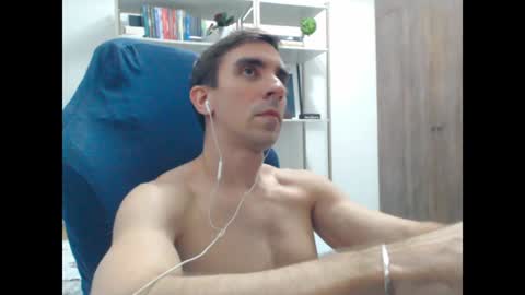 gatosarado23 online show from 01/08/25, 05:16