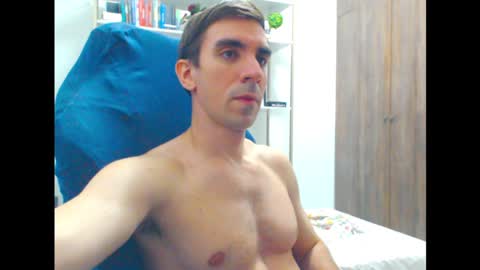 gatosarado23 online show from 01/18/25, 08:20