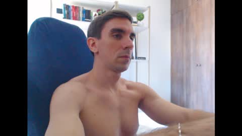 gatosarado23 online show from 01/25/25, 02:47