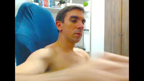 gatosarado23 online show from 02/12/25, 02:35