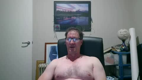 Snapshot of gatsby2025 chatting on 09/30/25, 02:00 gatsby2025 online show from 09/30/25, 02:00