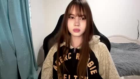 Bella online show from 05/12/26, 03:31