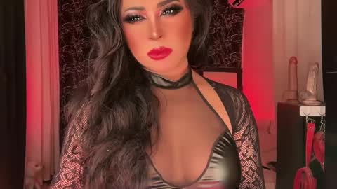 Snapshot of gaylecious chatting on 01/05/25, 03:45 gayle online show from 01/05/25, 03:45