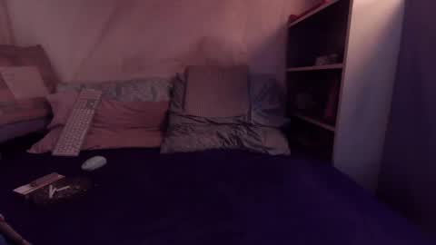 gayrobbin online show from 10/11/25, 11:31