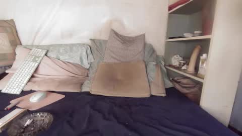 gayrobbin online show from 03/19/26, 07:07