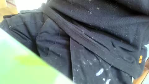 Snapshot of gazjones231 chatting on 02/19/25, 12:44 gazjones231 online show from 02/19/25, 12:44