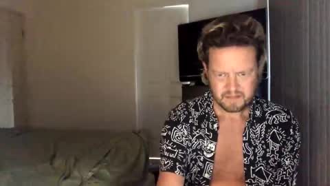 gcsurfer81 online show from 12/13/24, 07:25