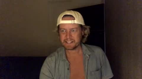 gcsurfer81 online show from 01/13/25, 08:37