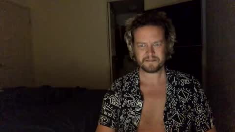 gcsurfer81 online show from 01/28/25, 09:30