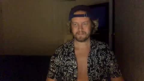 gcsurfer81 online show from 03/10/25, 08:15